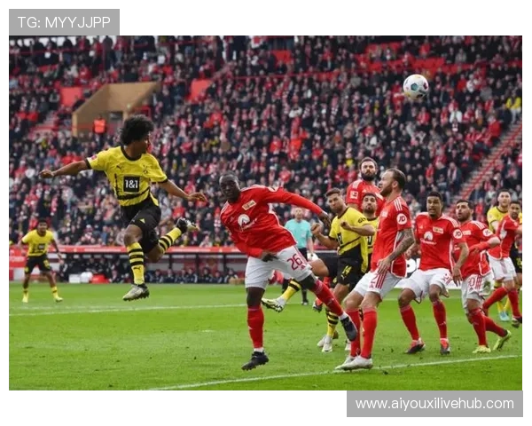 从高位逼抢到防守反击，德甲战术风格多元化