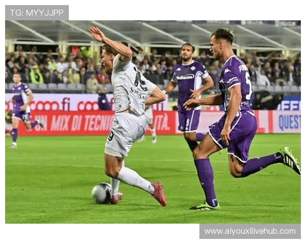 球迷文化回归传统,意甲主场氛围成战术威慑力组成部分 球迷文化回归传统,意甲主场氛围成战术威慑力组成部分