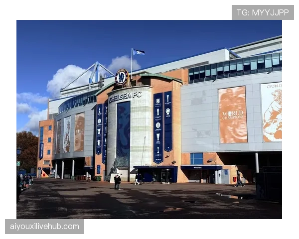 报道：斯坦福桥球场首次在比赛直播中测试植入实时球员心率与冲刺速度数据